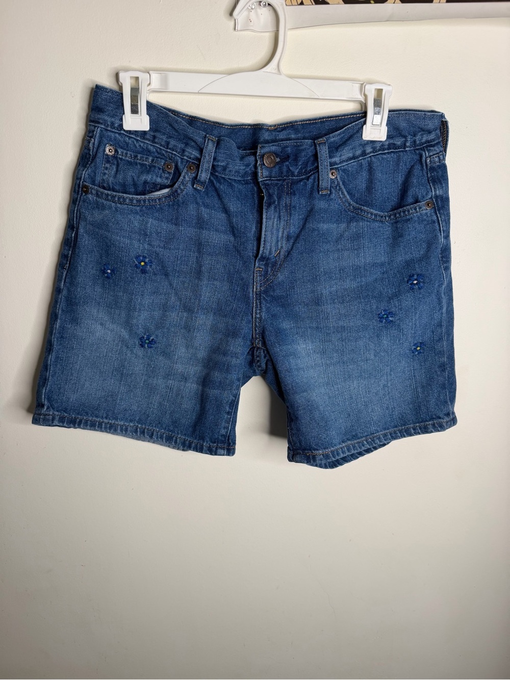 Levi’s embroidered flower denim shorts